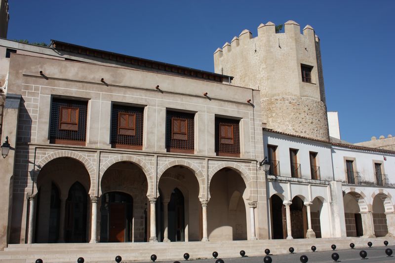 Torre de los Caballeros o Abarlongada