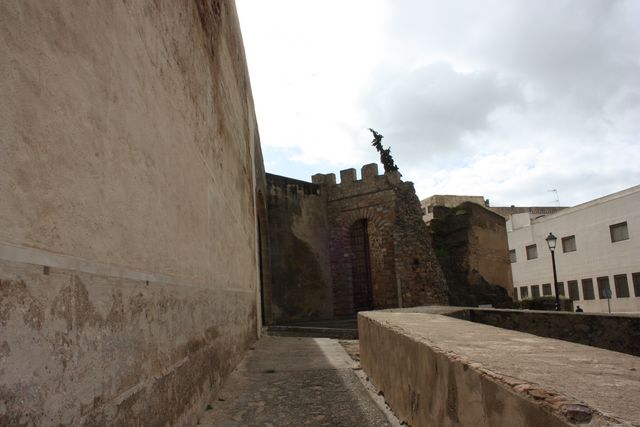 Puerta de Yelbes y Carros